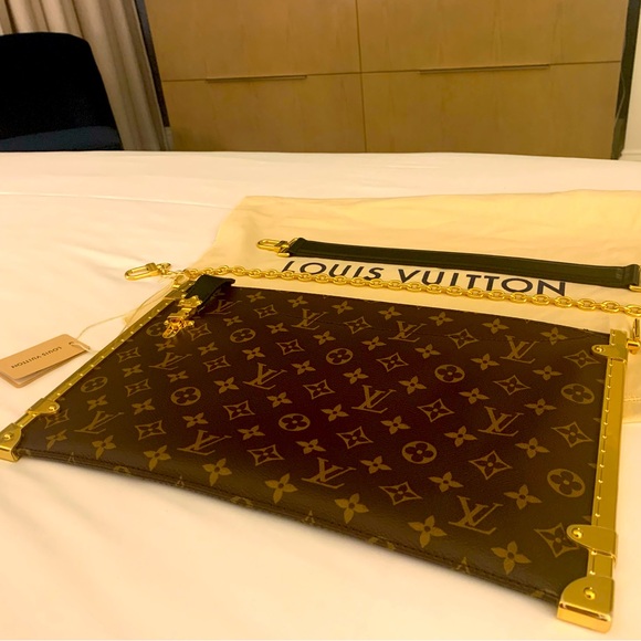 Brand new condition rare and collectible Louis Vuitton purse , limited edition - Picture 1 of 17